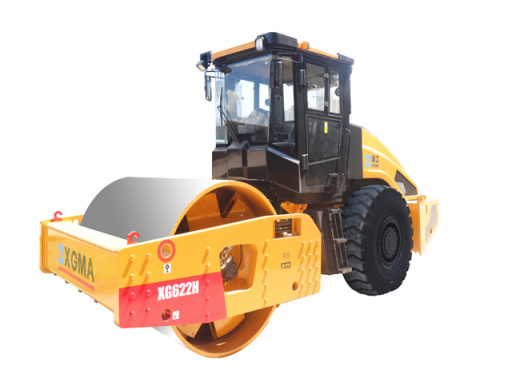 Грунтовый каток XG622H